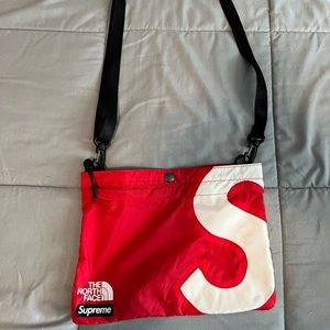 Supreme The North Face S Logo Shoulder Bag